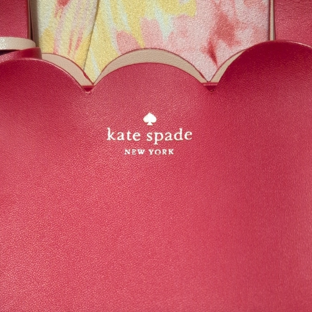 Kate Spade New York Pink Scalloped Satchel Clean Purse Bag - Picture 5 of 16